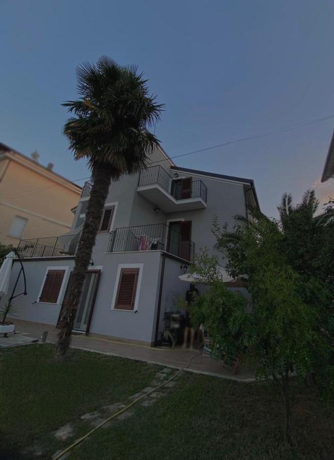 Bed and Breakfast Dimora Il Campanile Кьети Экстерьер фото